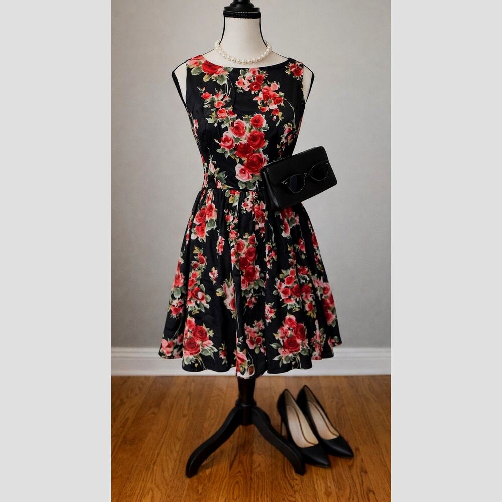 Speechless Floral Fit Flare Dress Size 5 Black Red Rose Sleeveless